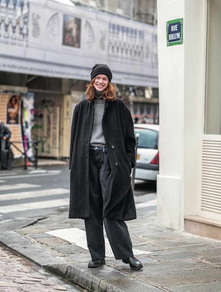 あったかそうでおしゃれな冬コーデばかり！【パリジェンヌの一週間コーデ】