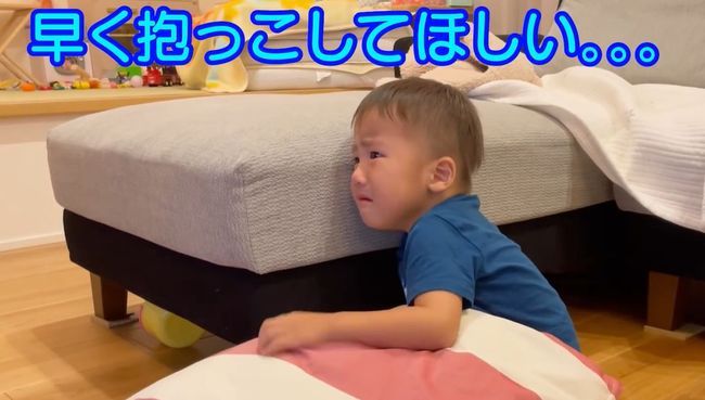 １週間ぶりに帰宅したママ。双子の反応が予想外過ぎ！？？