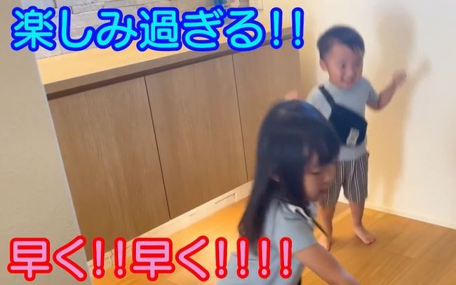１週間ぶりに帰宅したママ。双子の反応が予想外過ぎ！？？