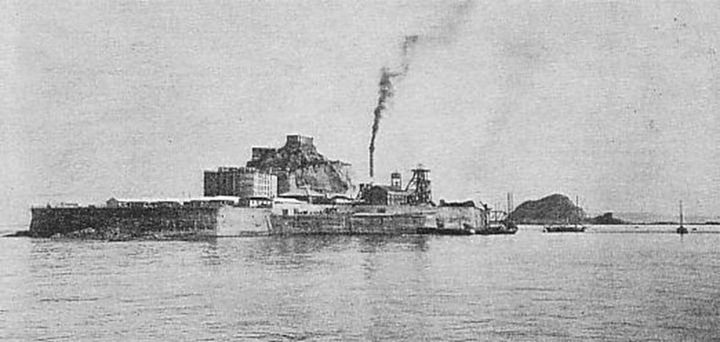 1930年頃の端島（軍艦島）