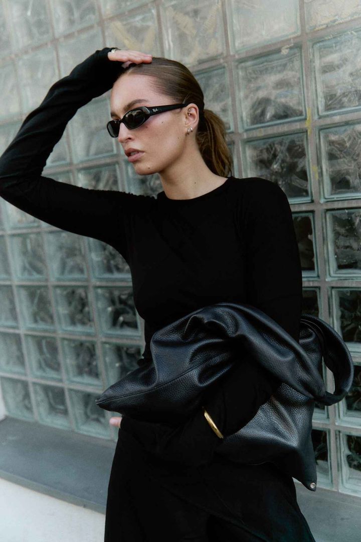 画像2: シーナさんのヘアメイク事情