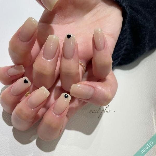 nail PLUS+が投稿したネイルデザイン [photoid:I0124773] via Itnail Design (743522)