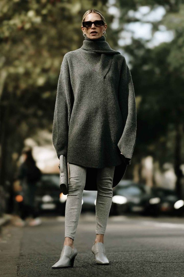 画像: 洗練のオールグレーで元祖ブロガーらしく！