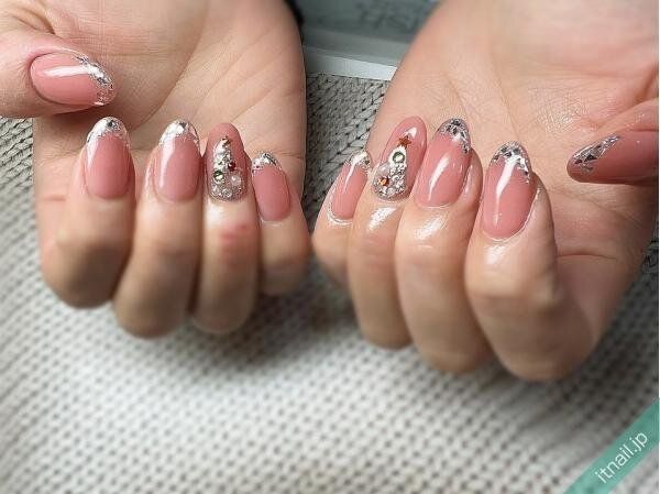 ALLURENAILが投稿したネイルデザイン [photoid:I0107464] via Itnail Design (743343)