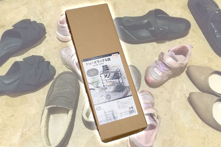 なんとなく脱ぎ散らかして、雑然としてしまう我が家の玄関。誰が悪いというわけでもないのですが、イライラします。