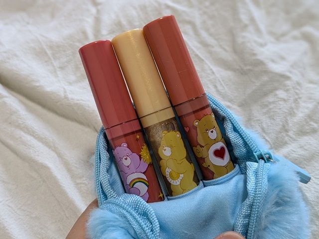 Care Bears™×SHEGLAMコラボの写真