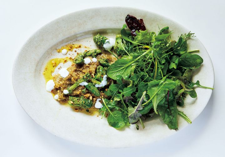 BRUTUS /ブルータス 冷水希三子（料理家）さんのレシピ：焼きなすとサラダ