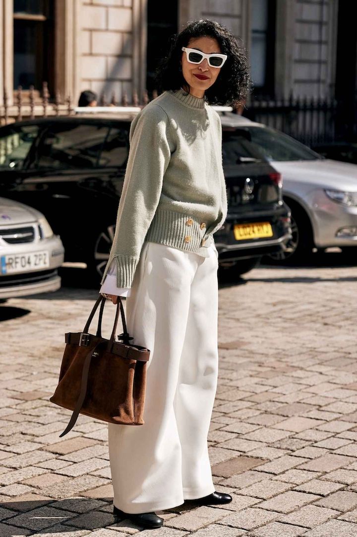 画像: コーデを昇華する捻りのあるデザインニット