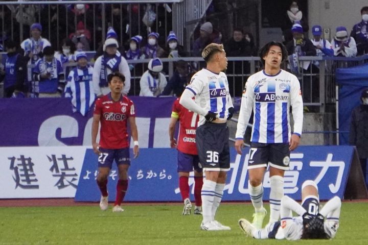 J1昇格PO準決勝でモンテディオ山形は岡山に0-3敗退…山形DF山田拓巳「我慢するところをきょう我慢できなかった」