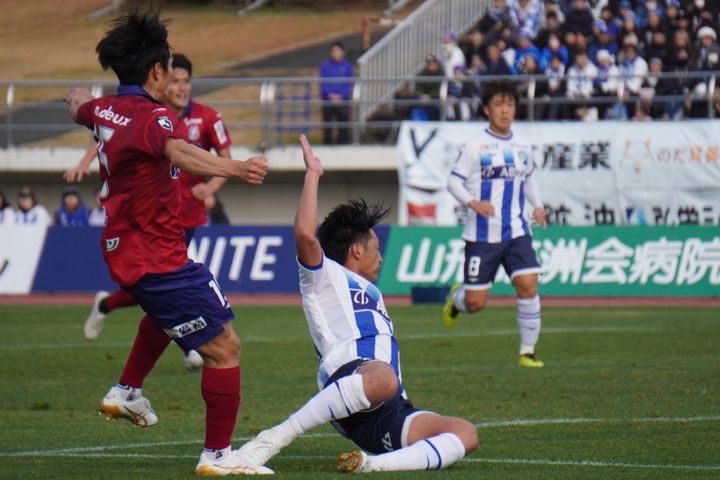 J1昇格PO準決勝でモンテディオ山形は岡山に0-3敗退…山形DF山田拓巳「我慢するところをきょう我慢できなかった」
