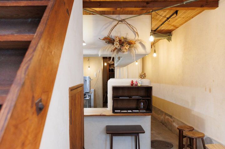 尾道の迷路のような路地裏で見つけた♪ 雑貨×コーヒー×焼き菓子の店「巡 meguru」