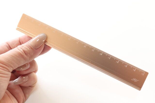 セリア アルミ定規 15cm