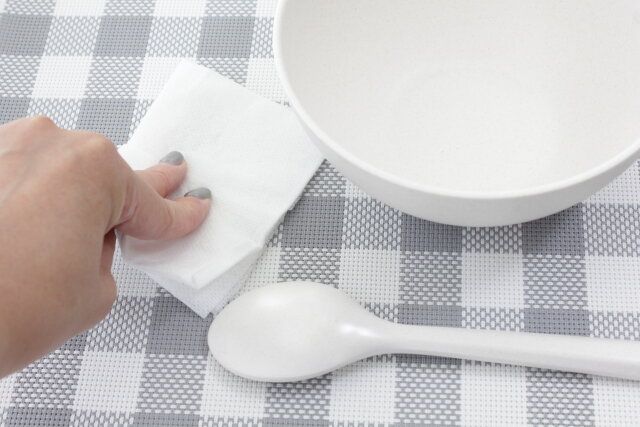 ダイソーの食卓に使えるエルモアfukutおそうじシート キッチン用除菌99.9%