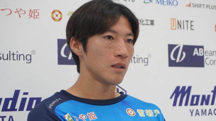 悲劇の敗退で号泣した“郷土の英雄”、2日後に熱い契約更新！「どんな事もみなさんと乗り越えていける」