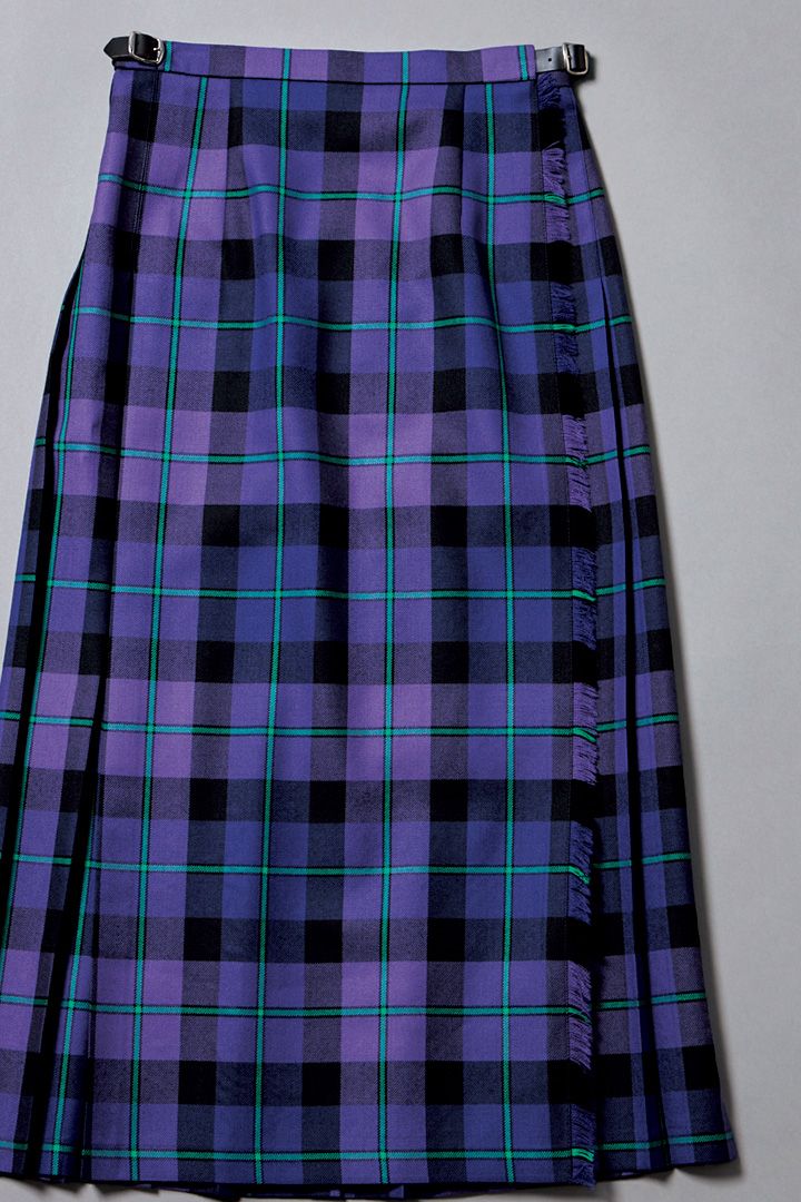 秋冬コーデが鮮やかになる！おしゃれなチェック柄ラップスカート10選