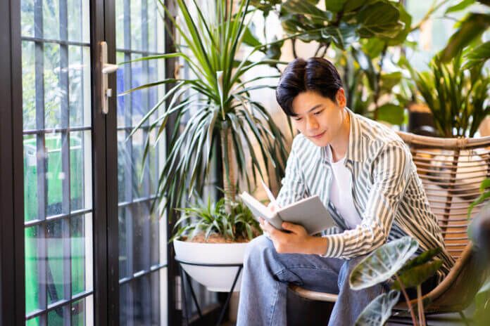 奥手であっても大丈夫！ 草食系男子がモテる理由7つ