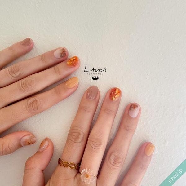 LAURA POMPONNEEが投稿したネイルデザイン [photoid:I0125812] via Itnail Design (743511)