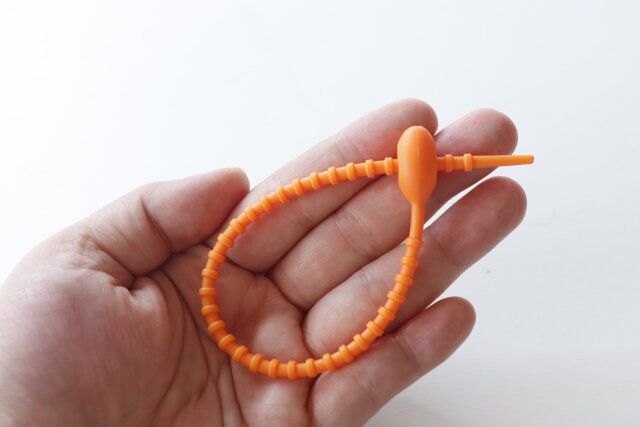 セリアのカスタムストラップ