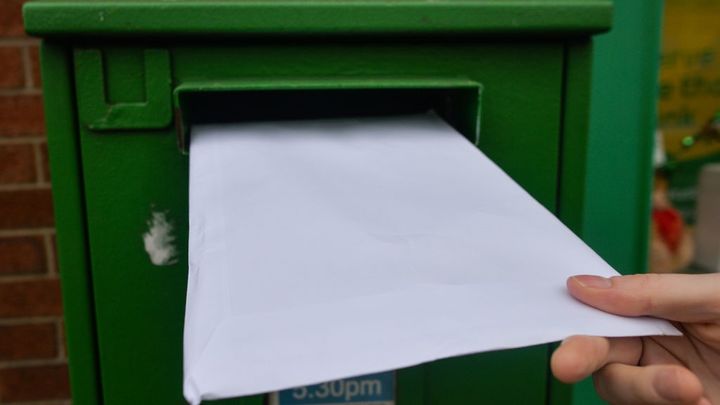 元JリーガーがSNSで衝撃の告白！面談なしで契約満了を紙で通達、送ったコメントもリリースに掲載されず…