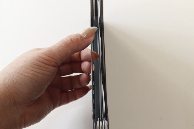 セリア ドキュメントスタンド スリムタイプ 厚み 持ち手