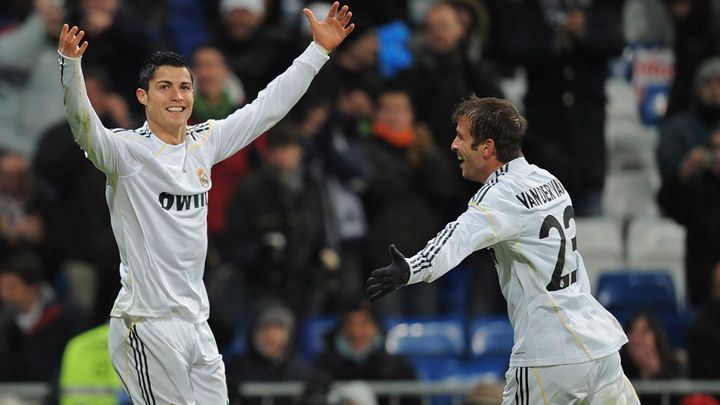 「オレが股間を見られなかった唯一の男だ…」元同僚から謎の告白をされたロナウド、「お前は誰なんだ？」