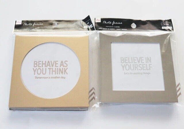 ダイソーのアルミフォトフレーム（丸型）とアルミフォトフレーム（正方形）