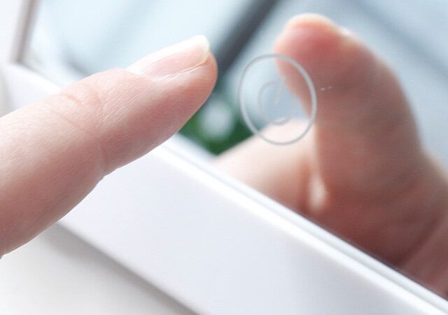 ダイソー アクトレスミラー LED4個付 タッチセンサー