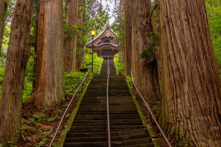 パワーを授かりに長野・戸隠へ♪ 天の岩戸神話ゆかりの「戸隠神社」五社めぐり