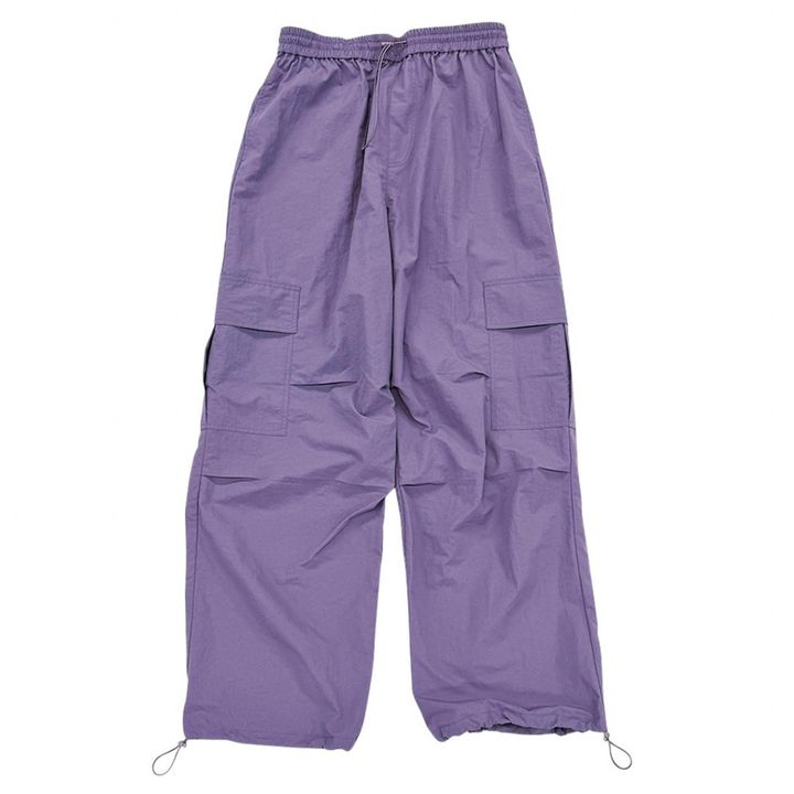 マルチに活躍する竹内朱莉が初のアパレルブランドディレクターに就任！オリジナルブランド《takee》のファーストコレクションが到着