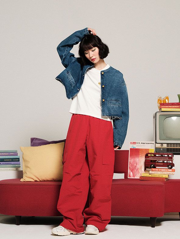 マルチに活躍する竹内朱莉が初のアパレルブランドディレクターに就任！オリジナルブランド《takee》のファーストコレクションが到着