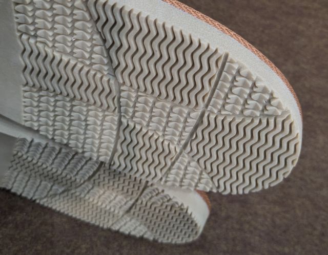ムートン風シューズのソール