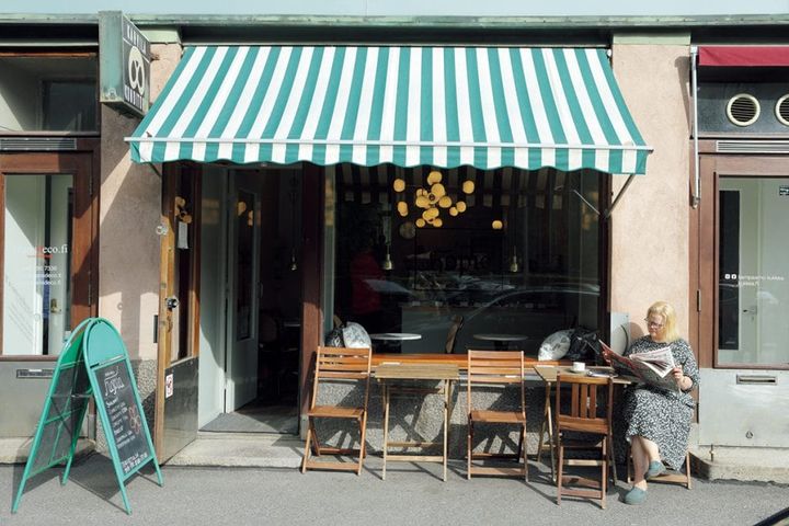 【Konditoria Hopia コンディトリア ホピア】屋根がかわいいテラス席