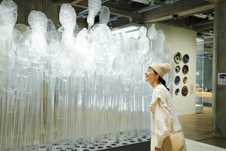 【エスポー近代美術感館】オイバ・トイッカによる巨大な作品「ガラスの森」