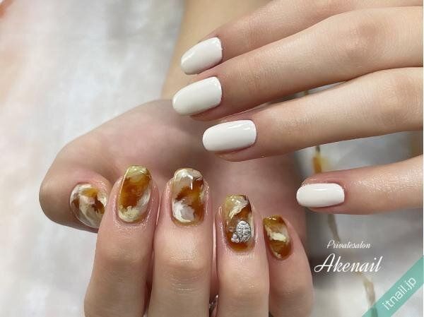 Private salon Ake nailが投稿したネイルデザイン [photoid:I0104223] via Itnail Design (743767)