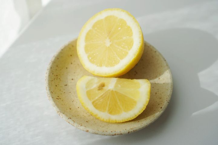 アイドル水 レモン ビタミンC