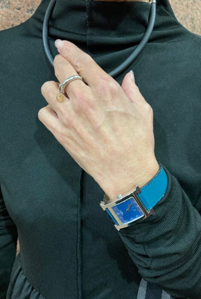 エルメスの時計、ティファニーのリング