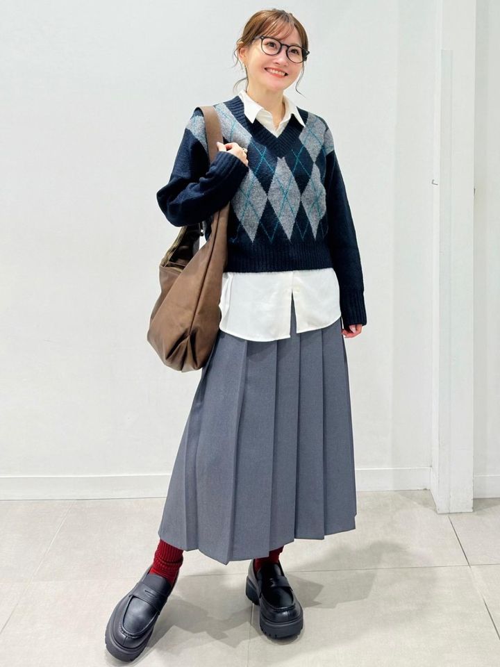 画像2: 出典：GU