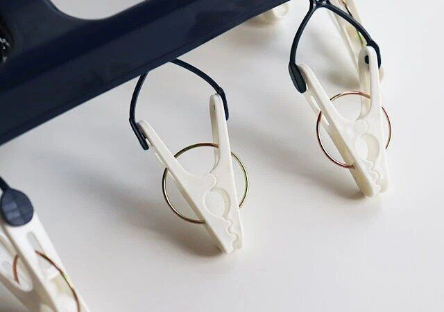 ダイソー 洗濯ピンチ付ハンガー（52ピンチ）