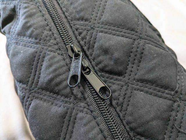 ダブルファスナー