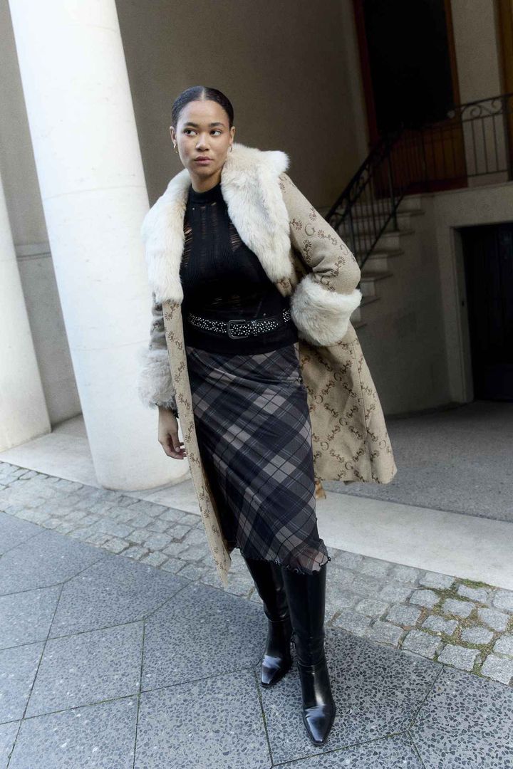 画像1: ガーリーなスタイルに意外性をプラス