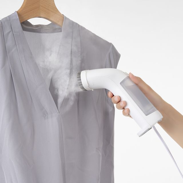 思い立ったらすぐしわ伸ばし！「スタイルスチーマー」 ロングセラーのSサイズ