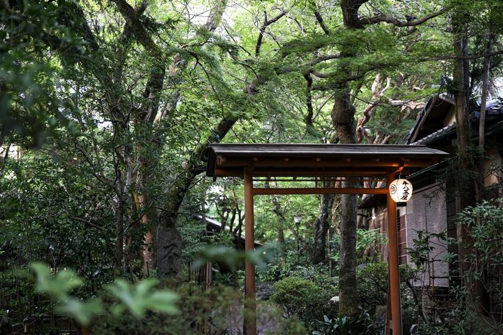 山ばな平八茶屋