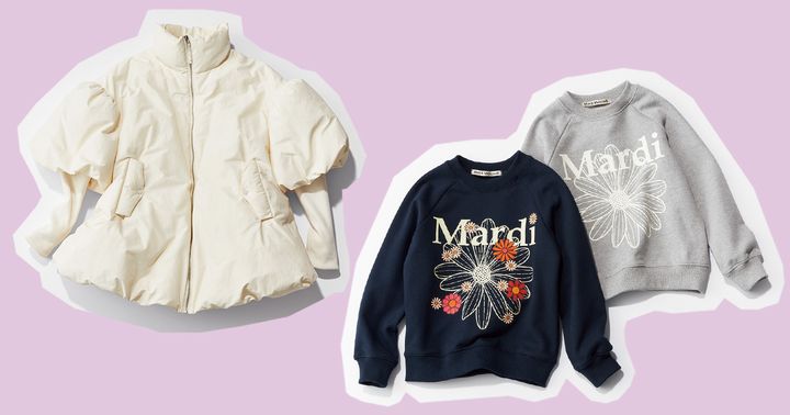 セルフォードのショート丈の白のパデッドブルゾンと韓国ブランドマルディメクルディのフラワープリントのキッズ用スウェット