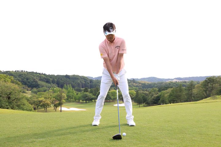 ボールの見方と手元で変わる！ 曲げずに飛ばすドライバーのコツ