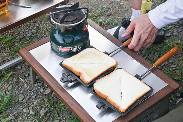 キャンプ飯を簡単に時短にする！流行のホットサンドメーカー最新6選