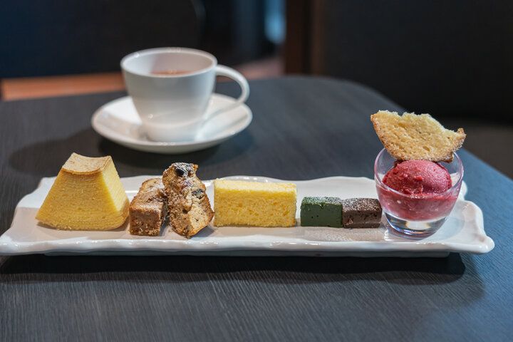 カフェ&バーが登場「治一郎」の新業態「KITTE丸の内店」がオープン