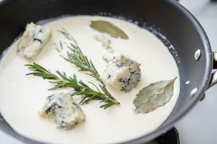 ソースをつくる