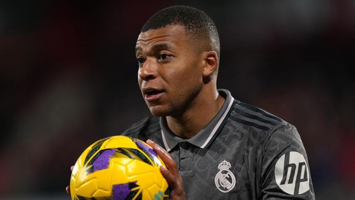 「回復する時間をくれ、NBAは休みが4か月ある」サッカー界のスーパースターが切実な訴え