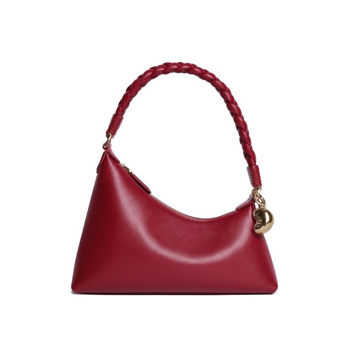 バッグ「ニルヴァーナ ルージュ」￥67,600／AUPEN