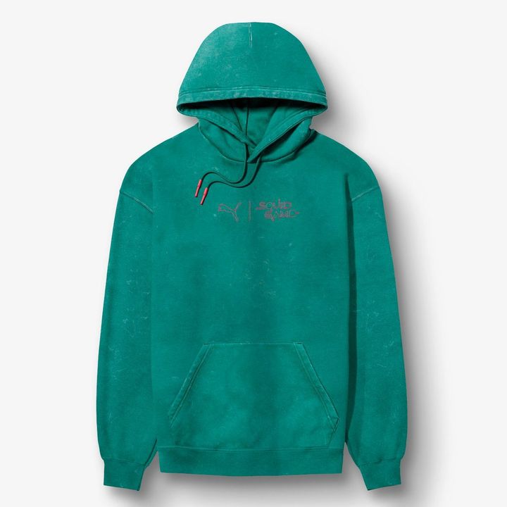 グラフィック フーディ ¥10,450